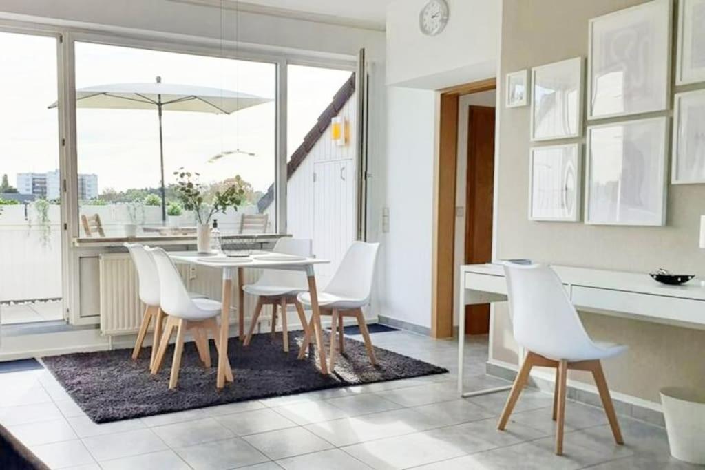 Modernes Und Ruhiges Appartement Mit Loggia Marl Eksteriør billede
