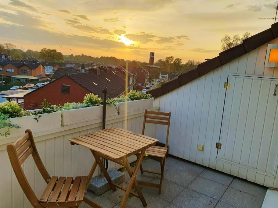 Modernes Und Ruhiges Appartement Mit Loggia Marl Eksteriør billede