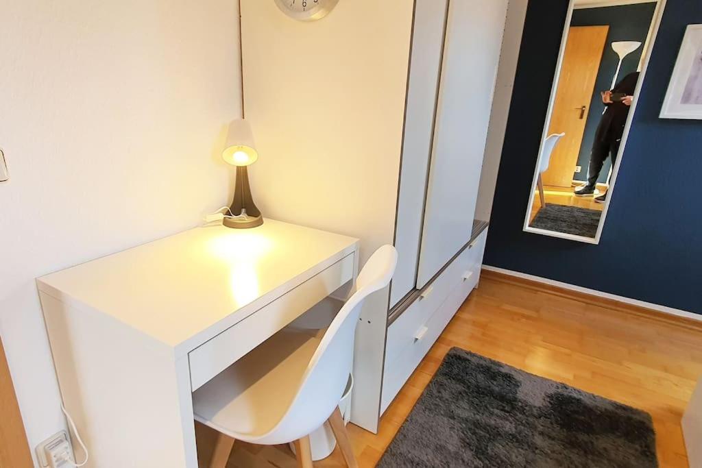 Modernes Und Ruhiges Appartement Mit Loggia Marl Eksteriør billede
