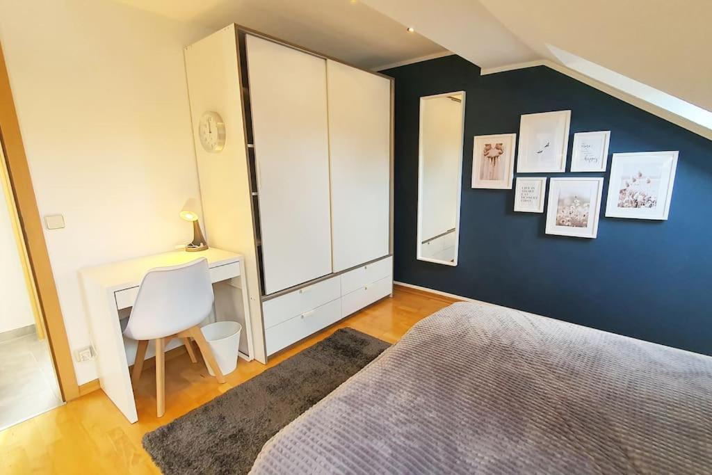 Modernes Und Ruhiges Appartement Mit Loggia Marl Eksteriør billede