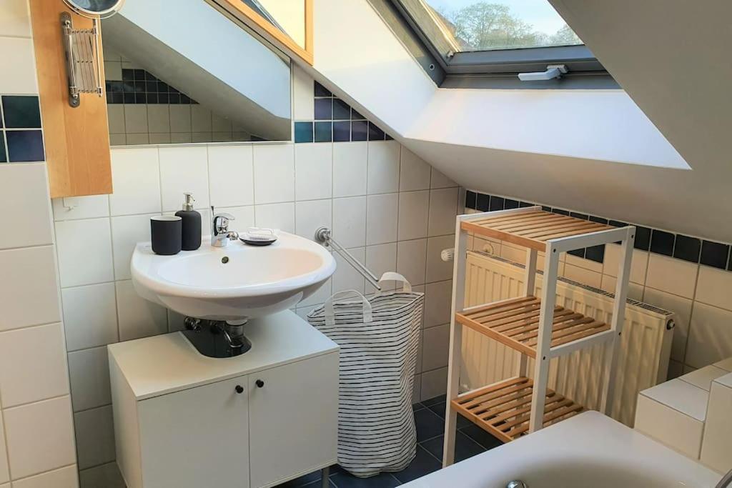 Modernes Und Ruhiges Appartement Mit Loggia Marl Eksteriør billede