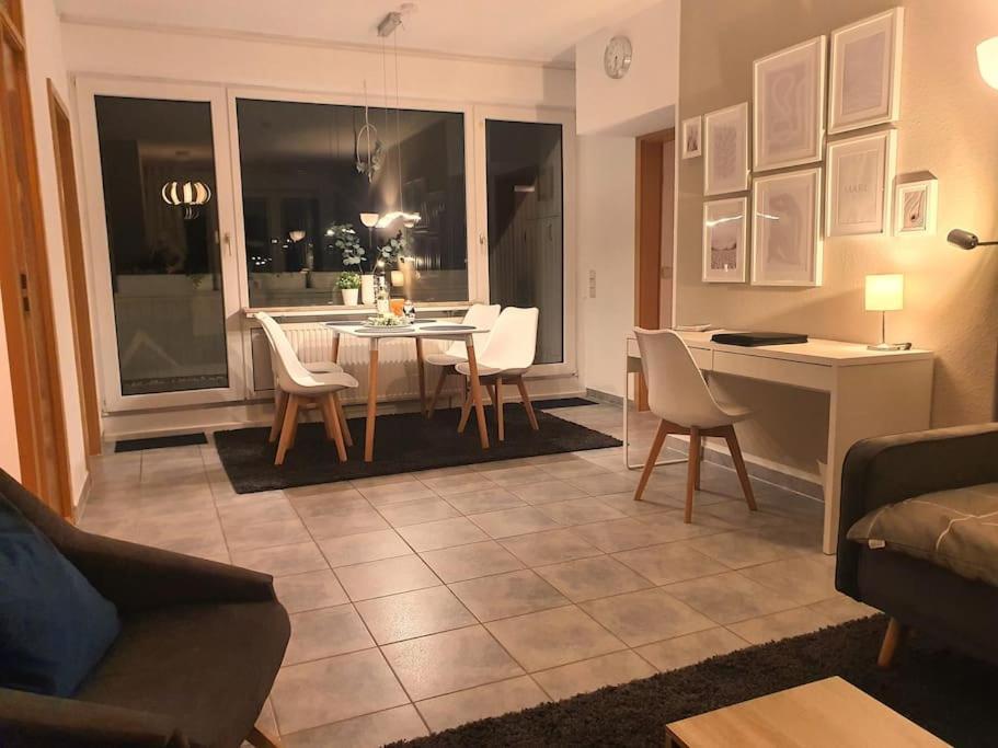 Modernes Und Ruhiges Appartement Mit Loggia Marl Eksteriør billede