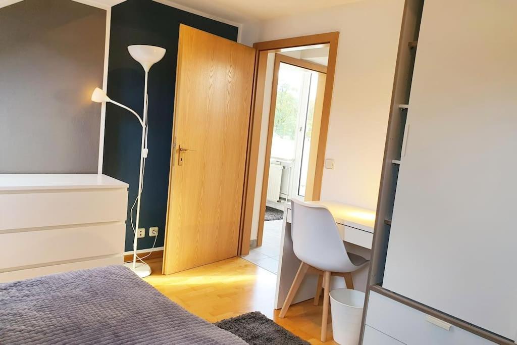 Modernes Und Ruhiges Appartement Mit Loggia Marl Eksteriør billede